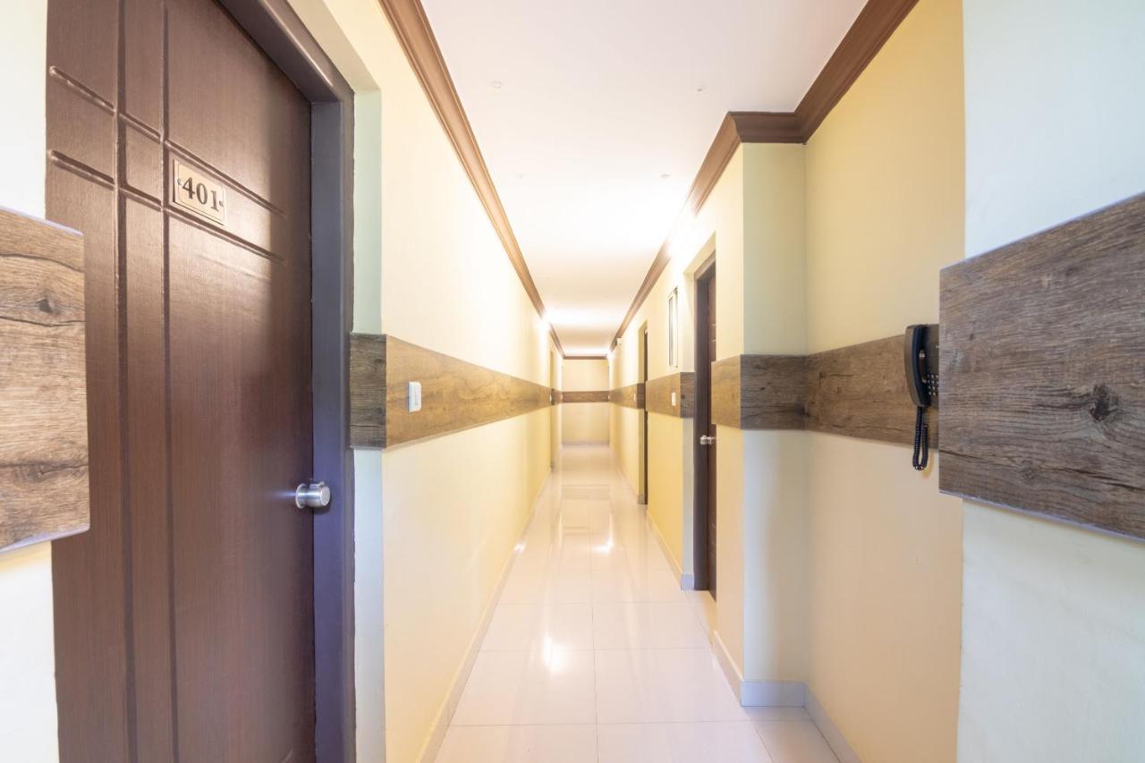 Oyo 13594 Mathrushree Residency Hotell Bangalore Exteriör bild